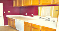 Top Floor 2BR, 2BA Condo with Fireplace and Open Floorplan! Assigned Parking! – 5708 Olde Mill Ct.