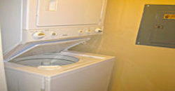 Top Floor 2BR, 2BA Condo with Fireplace and Open Floorplan! Assigned Parking! – 5708 Olde Mill Ct.
