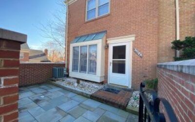 Renovated 1BR, 1BA Condo with Private Patio in Clarendon – 2518 N Fairfax Dr #A