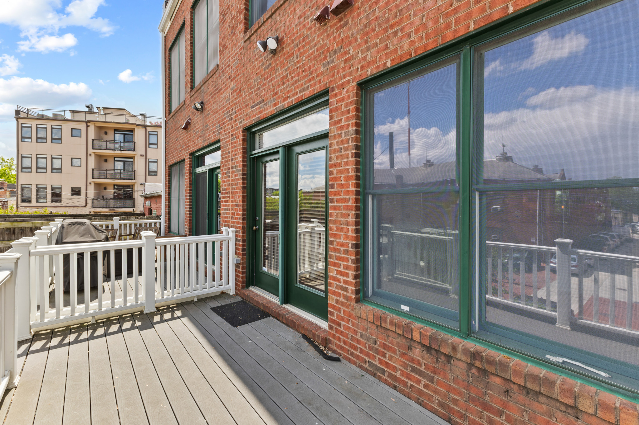 Gorgeous Loft Residence at the Escalade Condo on Capitol Hill- 526 13th St #B SE