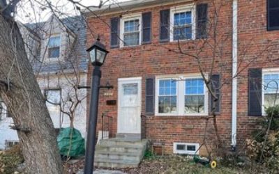 2BR, 2BR Brick Front TH in the Heart of Arlington – 2110 N Brandywine St