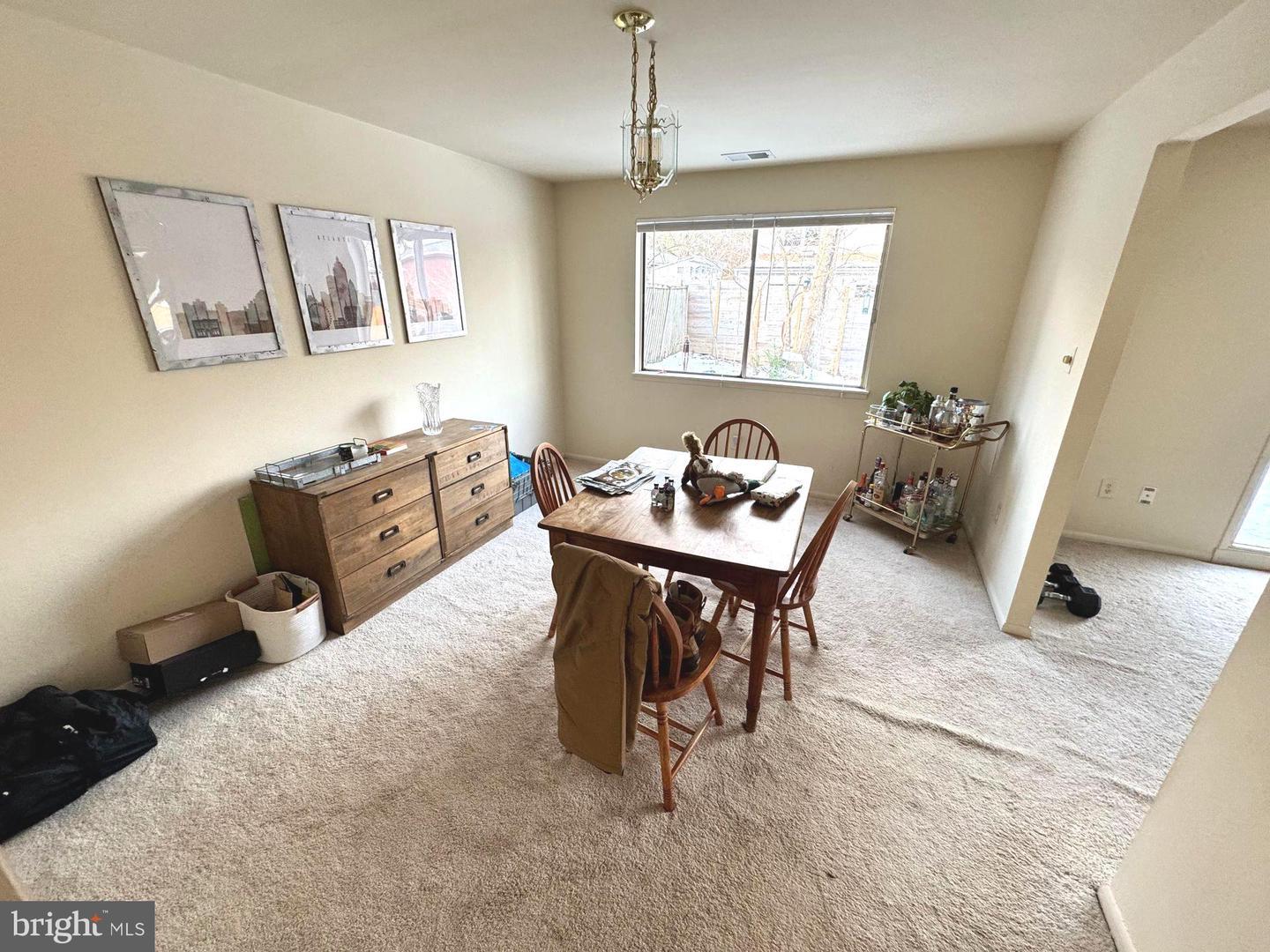 Contemporary 3BR/2.5BA Home in Arlington – 6363 11th Rd N.