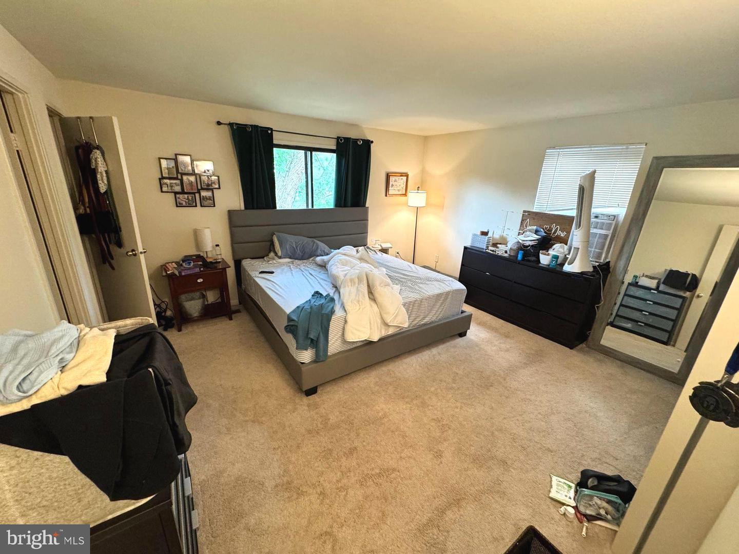 Contemporary 3BR/2.5BA Home in Arlington – 6363 11th Rd N.