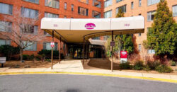 Updated River Place Studio – All Utilities Included! – 1111 Arlington Blvd #335w