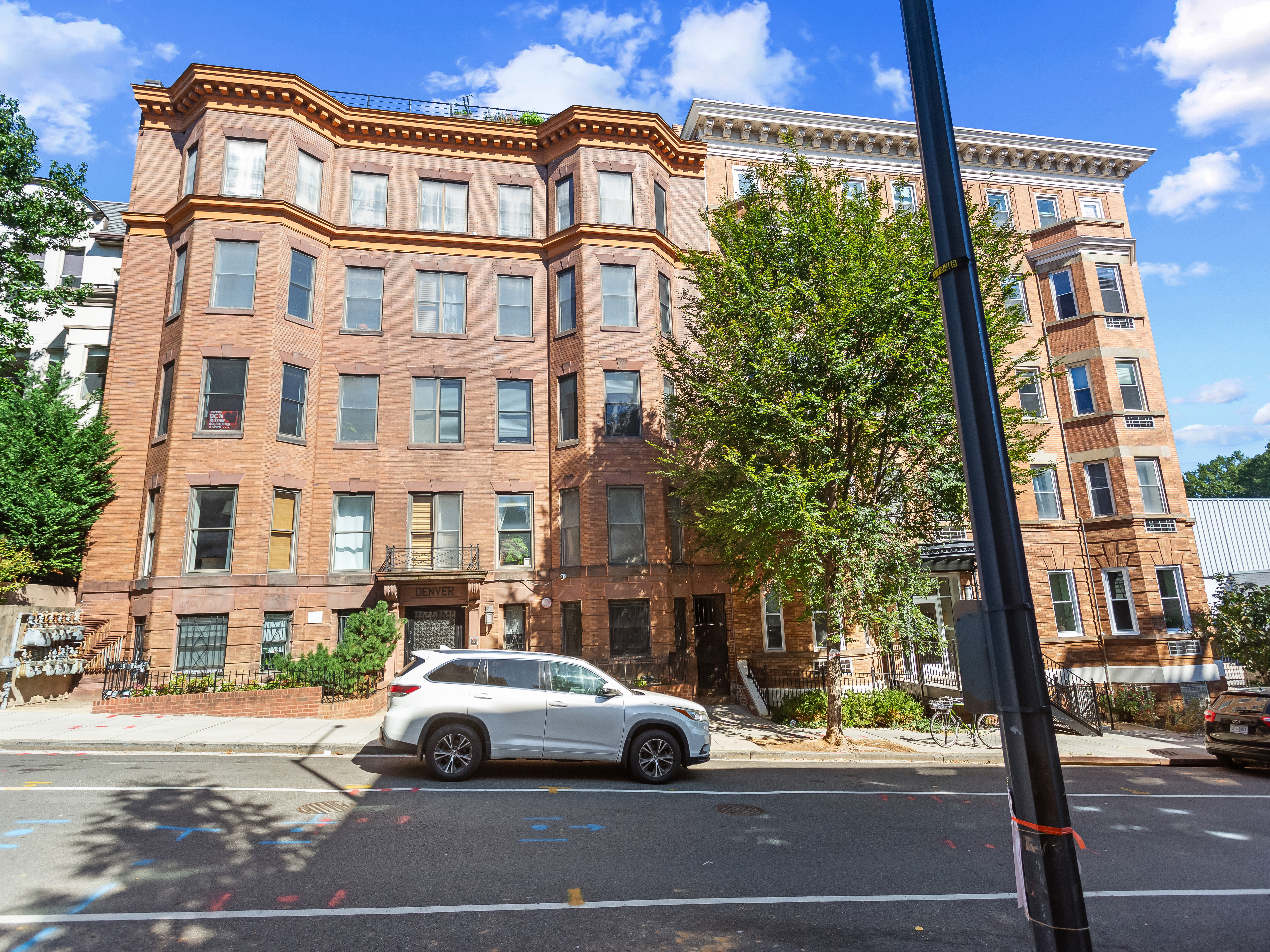 Charming 2BR/2BA Condo Near U Street with Modern Finishes and Prime Location – 1417 Chapin St. NW #207