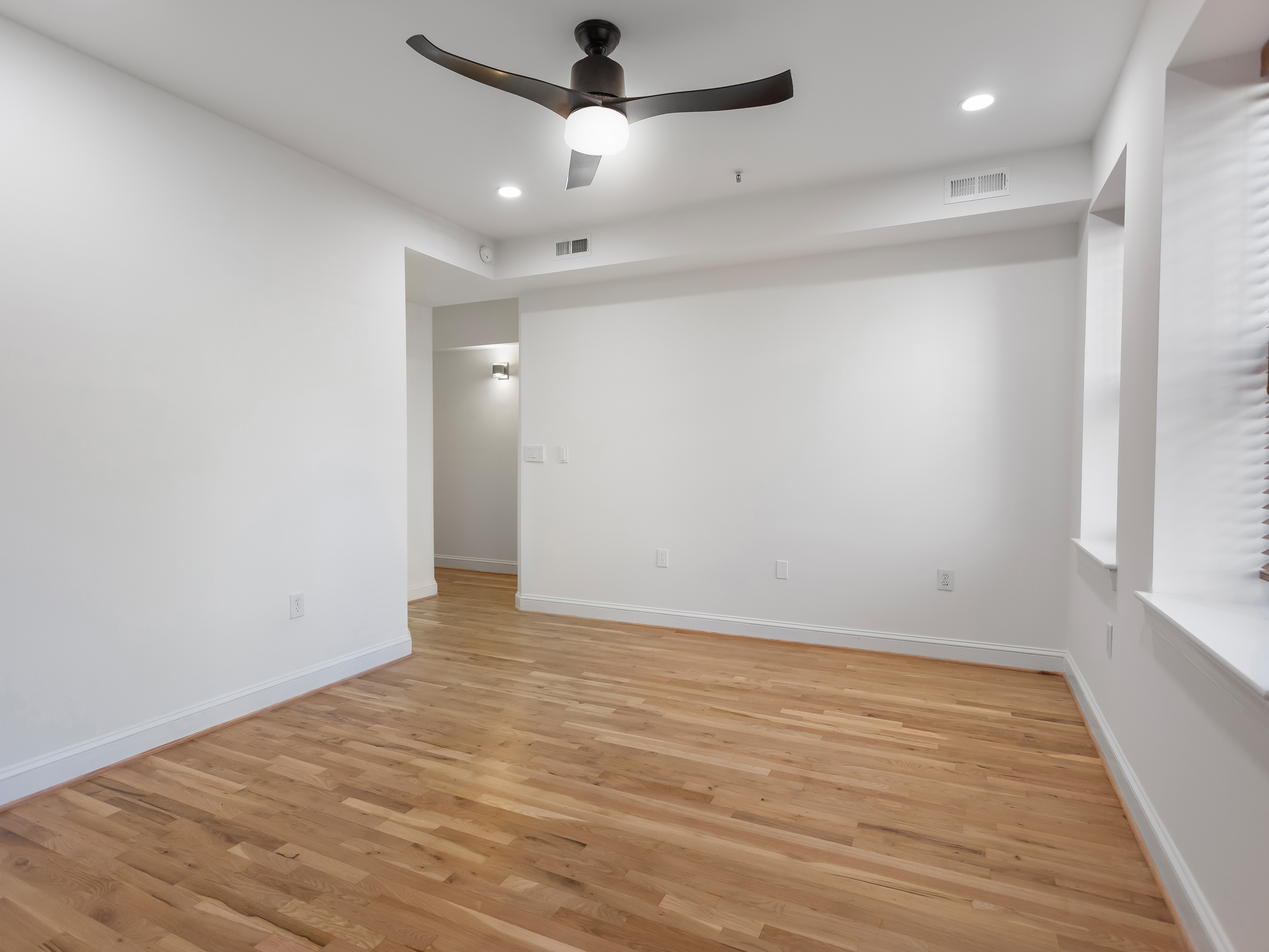 Charming 2BR/2BA Condo Near U Street with Modern Finishes and Prime Location – 1417 Chapin St. NW #207
